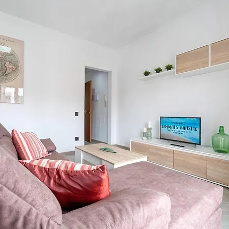 Turistic 3b Apartment *